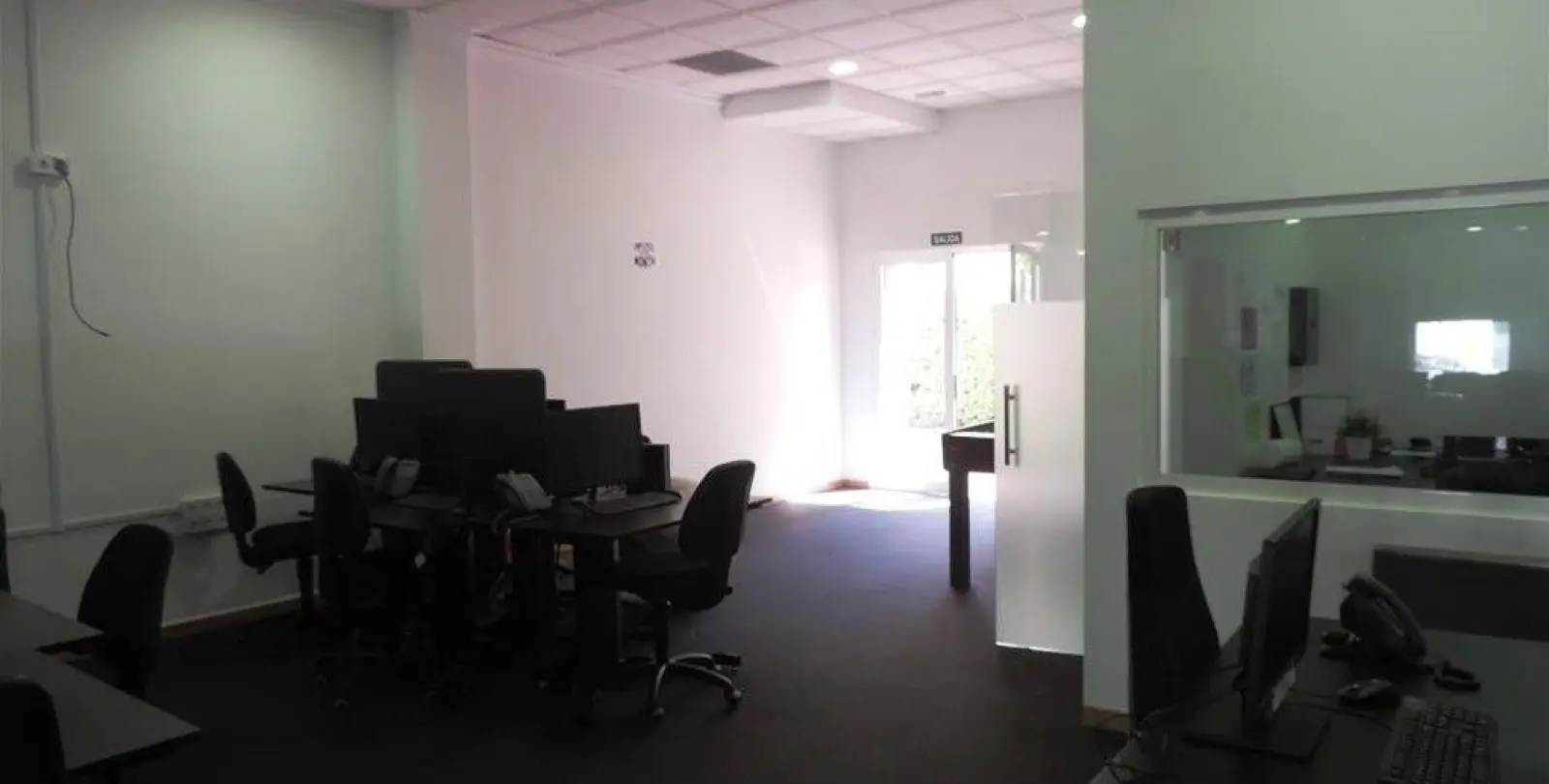 Venta de local comercial en Fuengirola 8