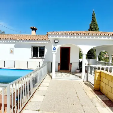 Venta de finca - cortijo en Mijas
