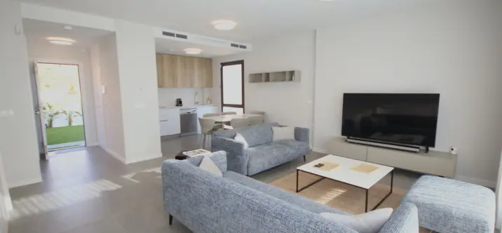 Sale of semi-detached house in Riviera del Sol 2