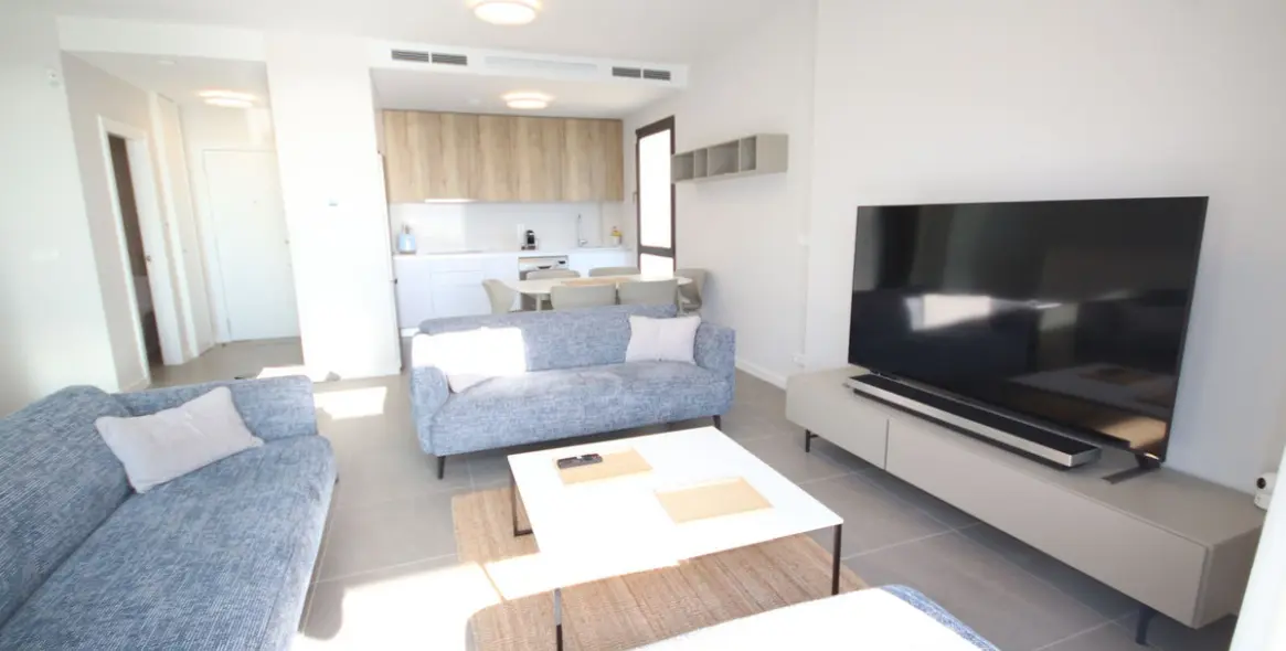 Продажа дома на две семьи в Riviera del Sol 4