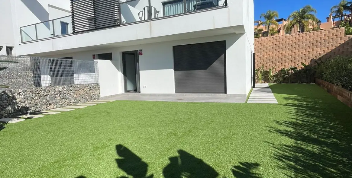 Продажа дома на две семьи в Riviera del Sol 8