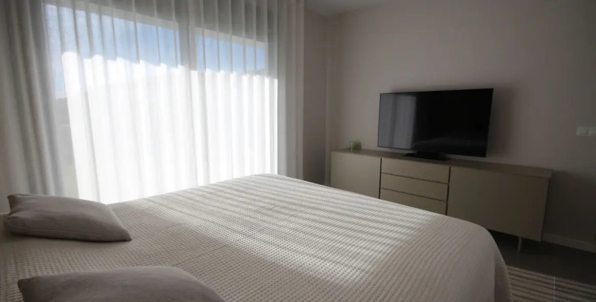 Продажа дома на две семьи в Riviera del Sol 35