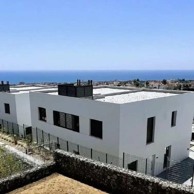 Venta de casa pareada en Riviera del Sol