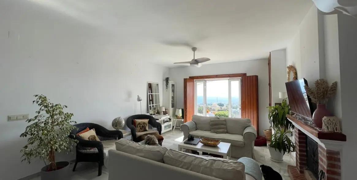 Продажа  отдельно стоящей виллы в Nerja 6