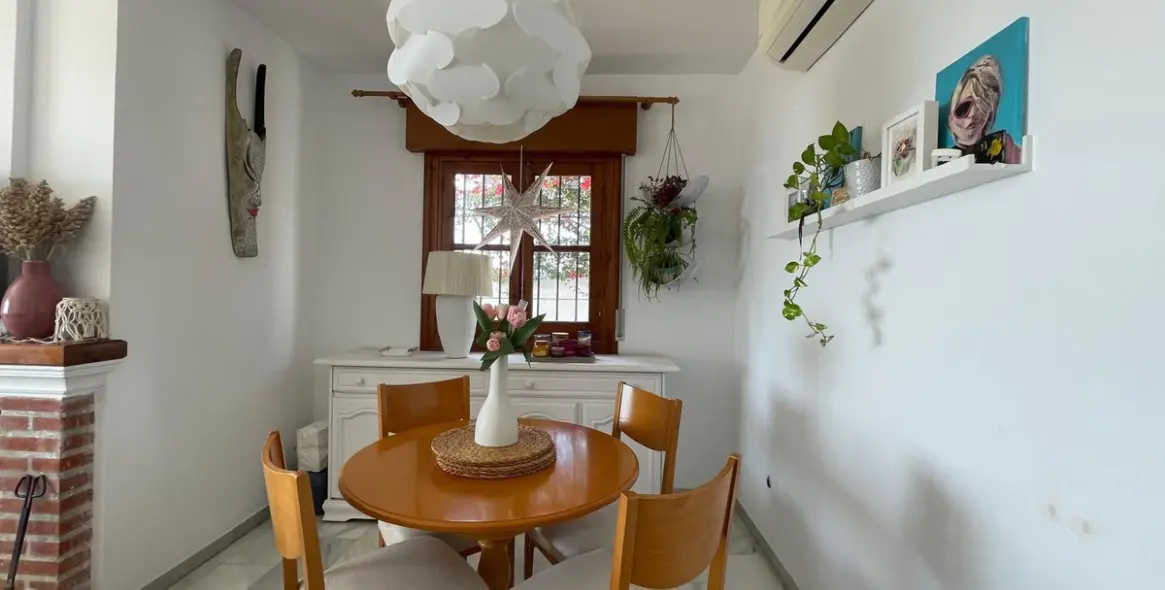 Продажа  отдельно стоящей виллы в Nerja 8