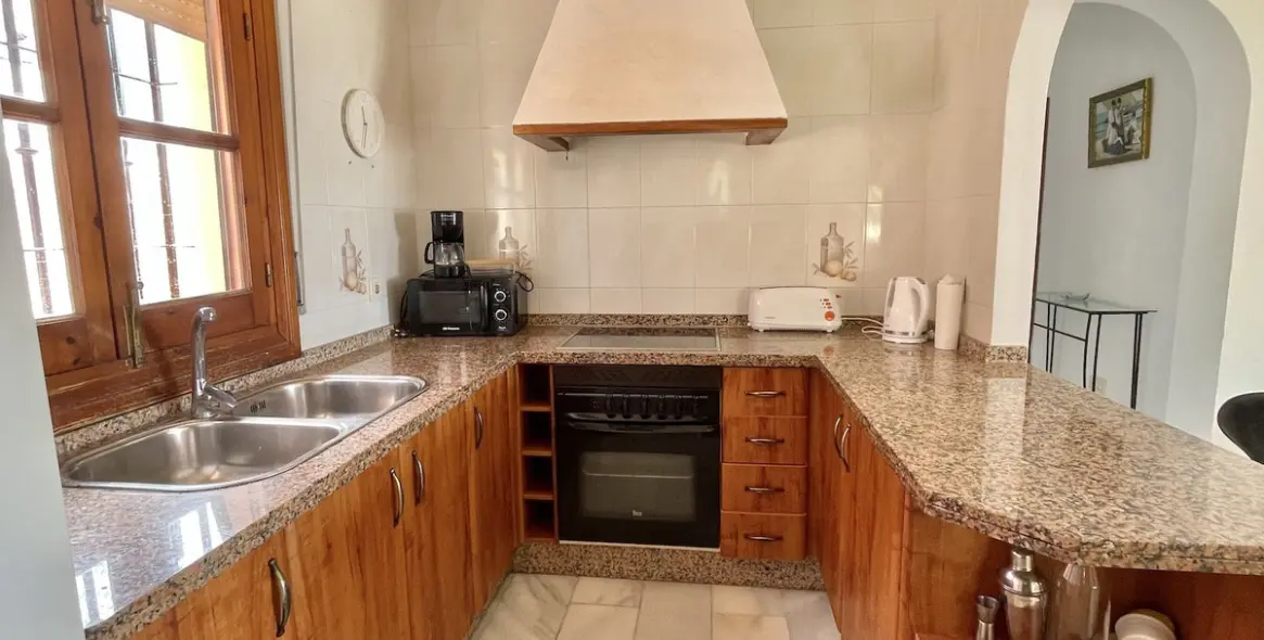 Продажа  отдельно стоящей виллы в Nerja 9