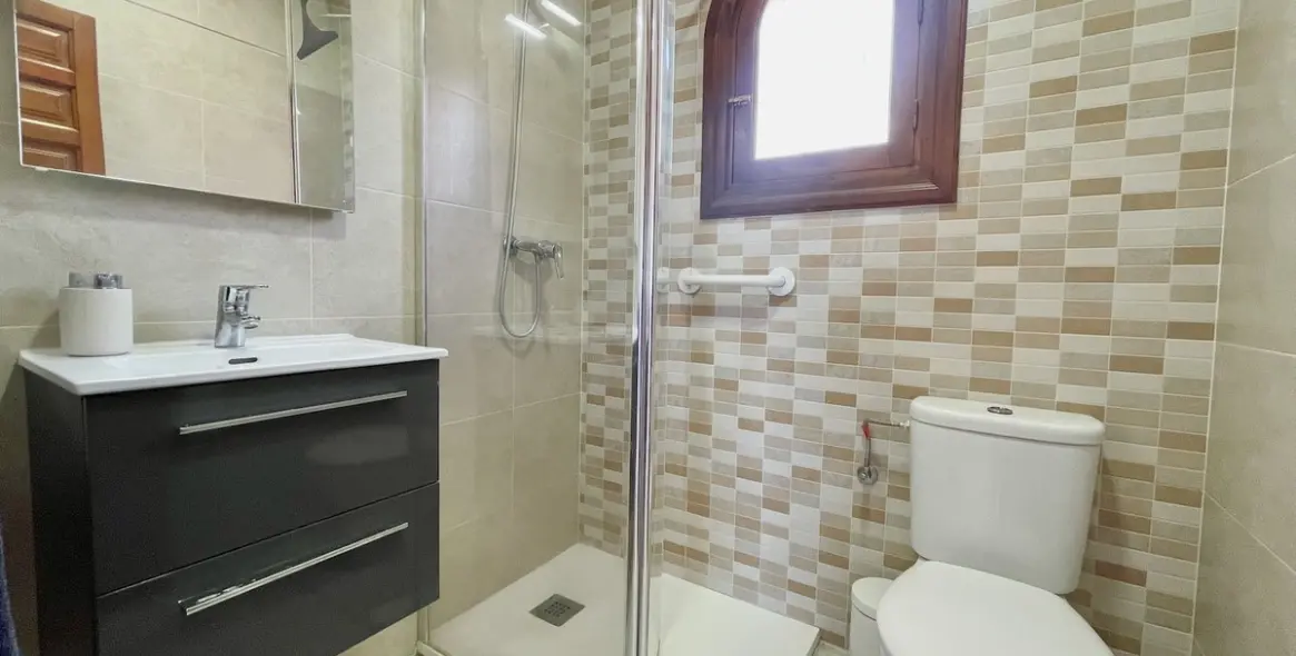 Продажа  отдельно стоящей виллы в Nerja 15