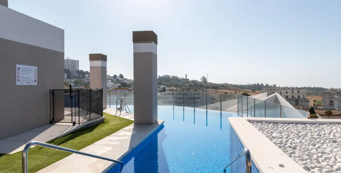Sale of penthouse in Nueva Andalucía 2