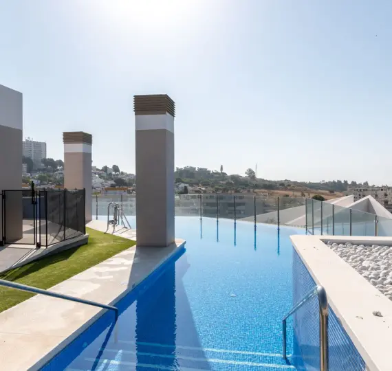 Sale of penthouse in Nueva Andalucía