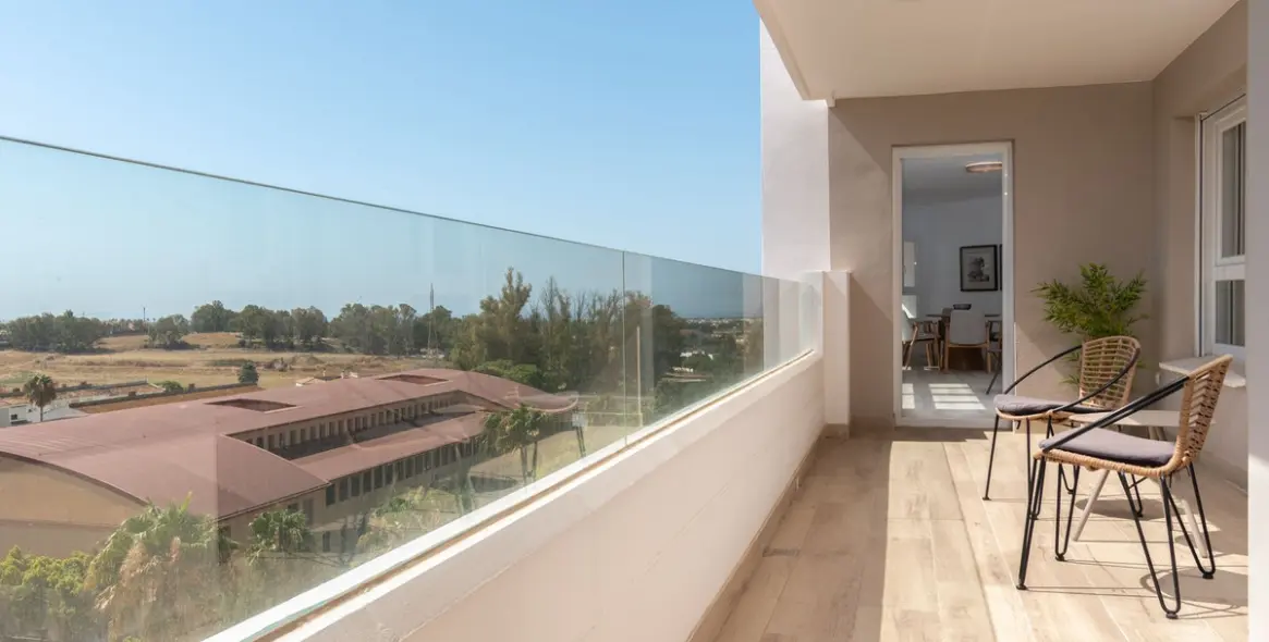 Sale of penthouse in Nueva Andalucía 16