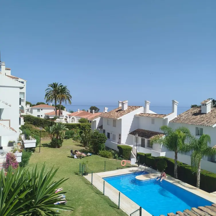 Sale of penthouse in Riviera del Sol