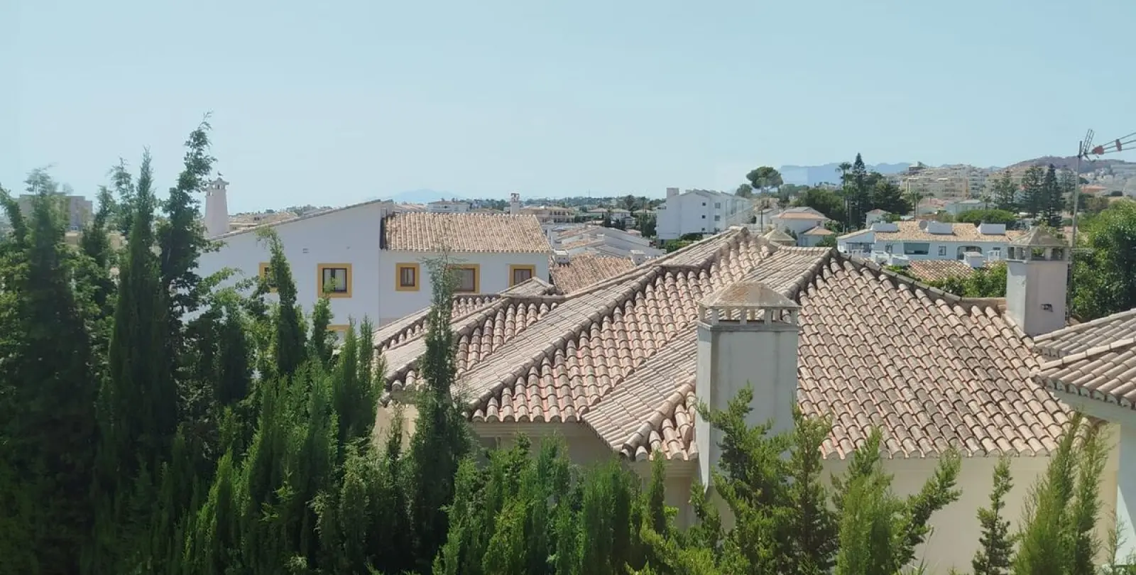 Sale of penthouse in Riviera del Sol 9