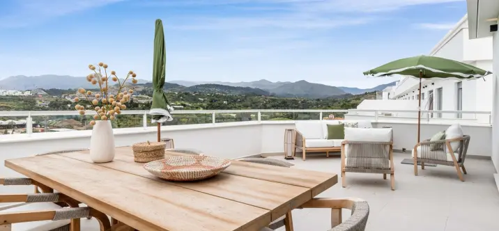 Sale of penthouse in Cancelada 0