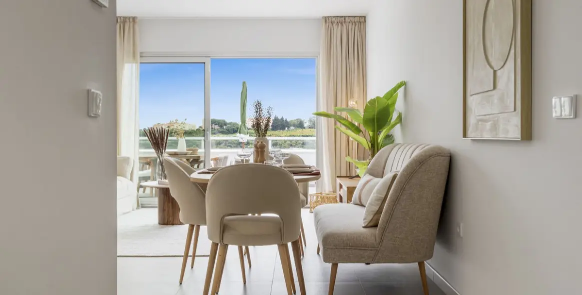 Sale of penthouse in Cancelada 7