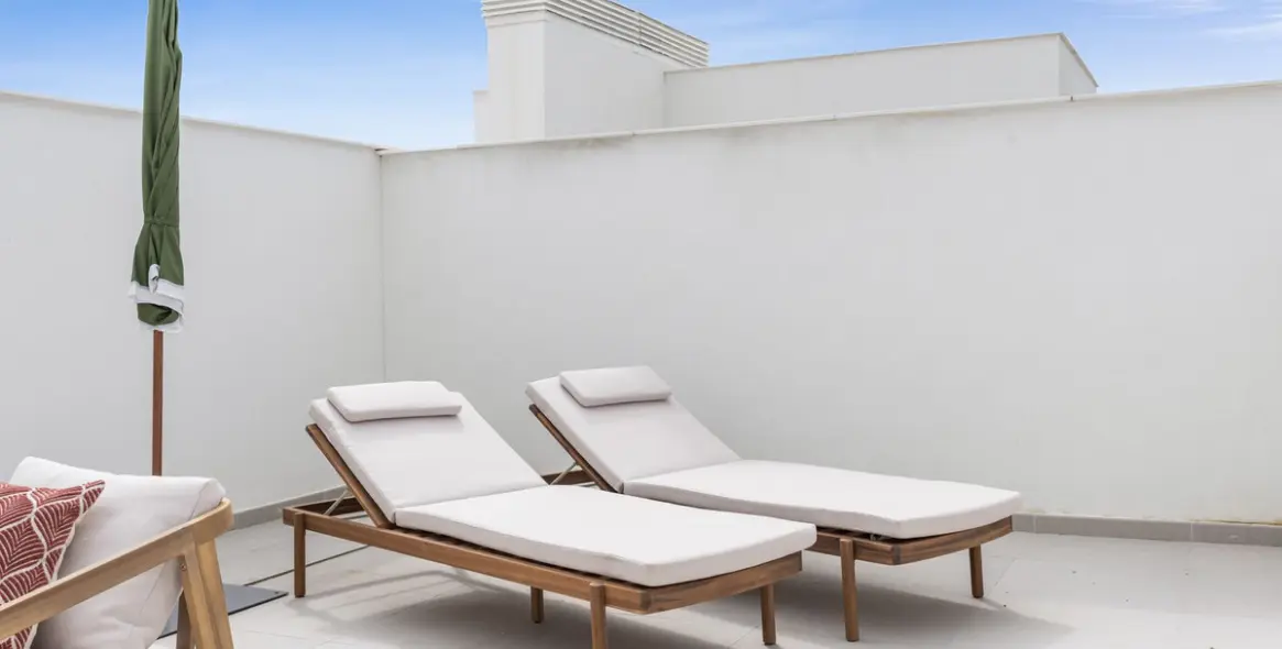 Sale of penthouse in Cancelada 21