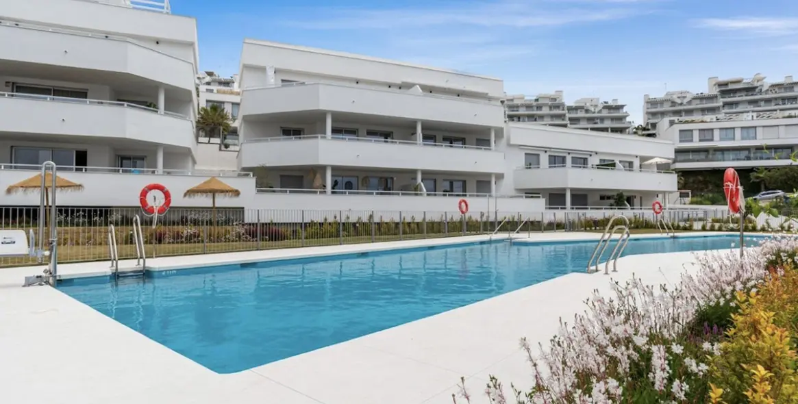 Sale of penthouse in Cancelada 29