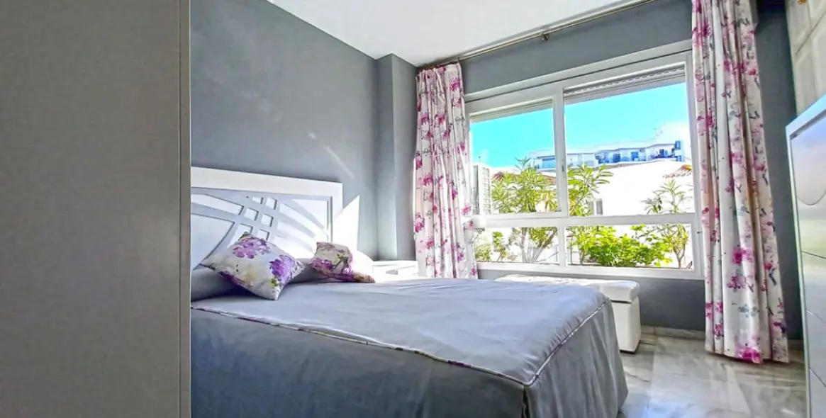 Sale of middle floor apartment in Marbella 4