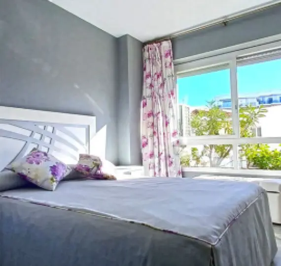 Sale of middle floor apartment in Marbella