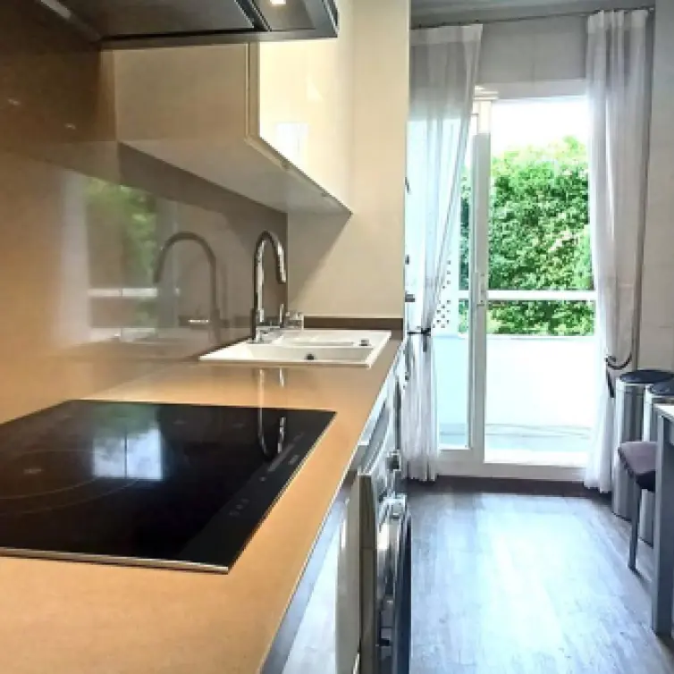 Sale of middle floor apartment in Marbella