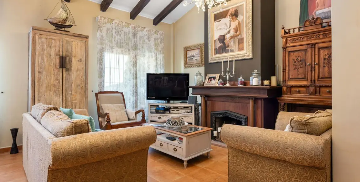 Sale of detached villa in Alhaurín de la Torre 8