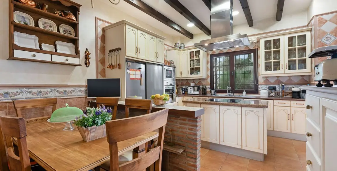 Sale of detached villa in Alhaurín de la Torre 9