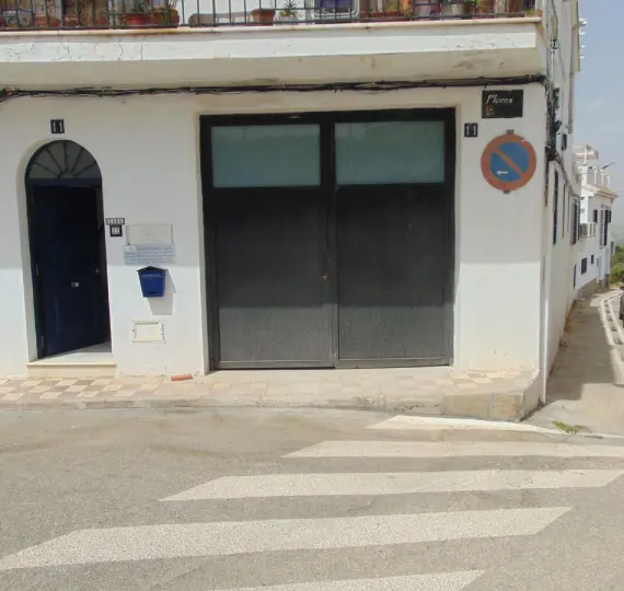 Продажа складского помещения в Alhaurín el Grande