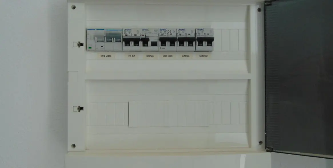 Sale of storage room in Alhaurín el Grande 30