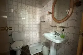 Image 8 thumb