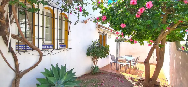 Semi-detached house R5139805 1