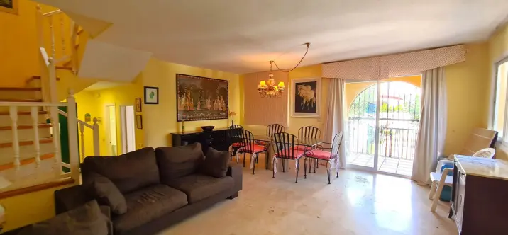 Semi-detached house R5139805 2