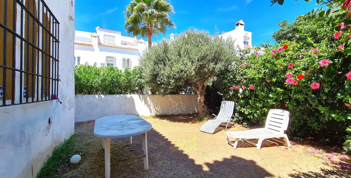 Sale of semi-detached house in Casares Playa 6