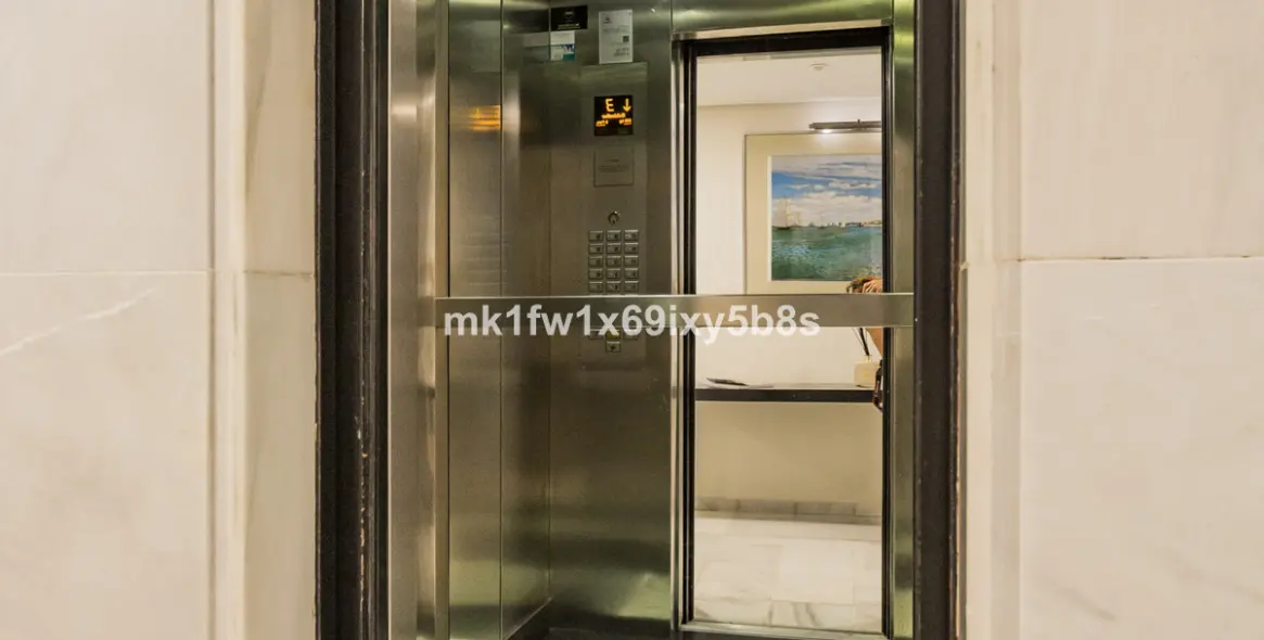 Продажа апартаментов на среднем этаже в Río Real 20