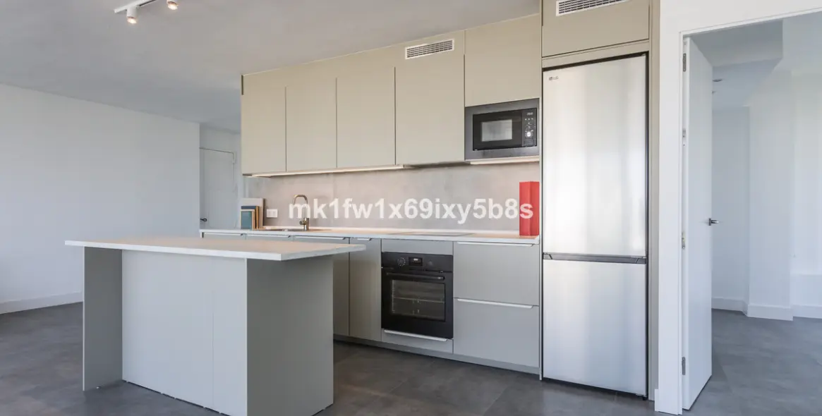 Продажа апартаментов на среднем этаже в Río Real 28