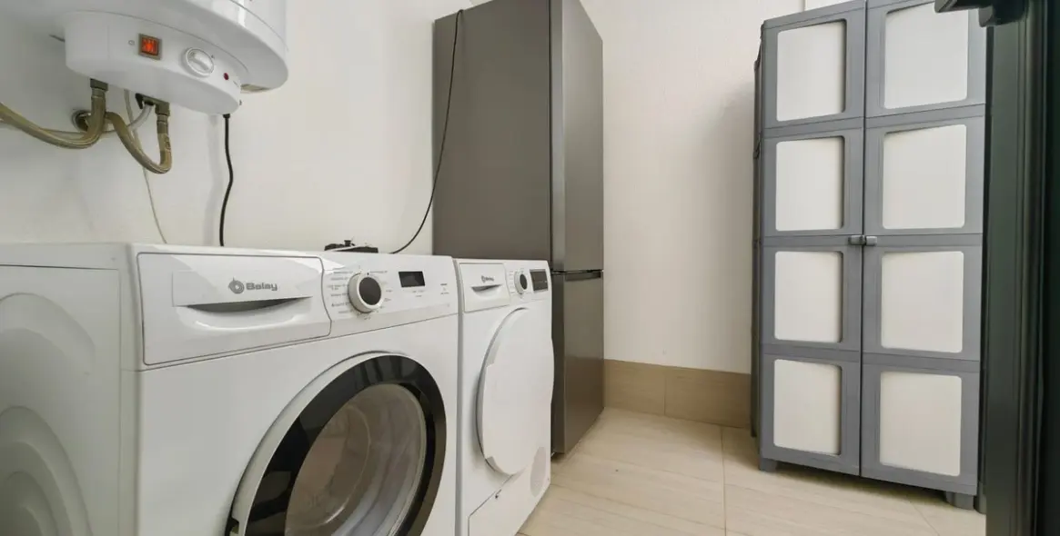 Продажа двухуровневого пентхауса в Estepona 12