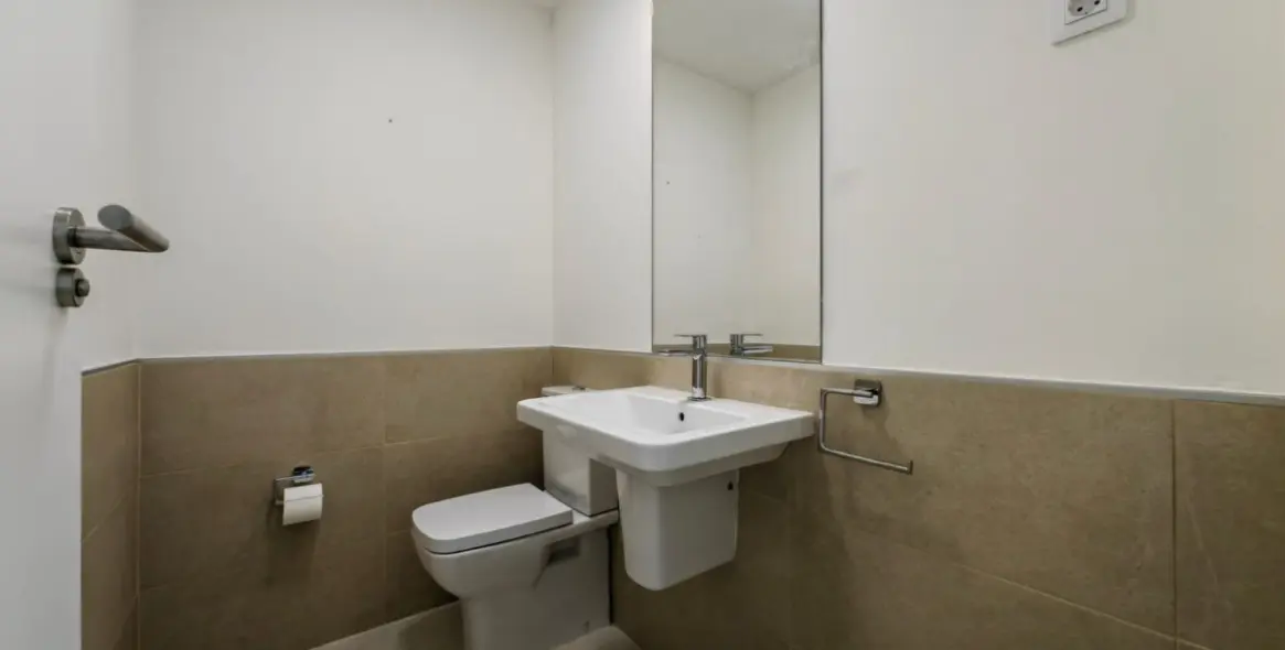 Продажа двухуровневого пентхауса в Estepona 13