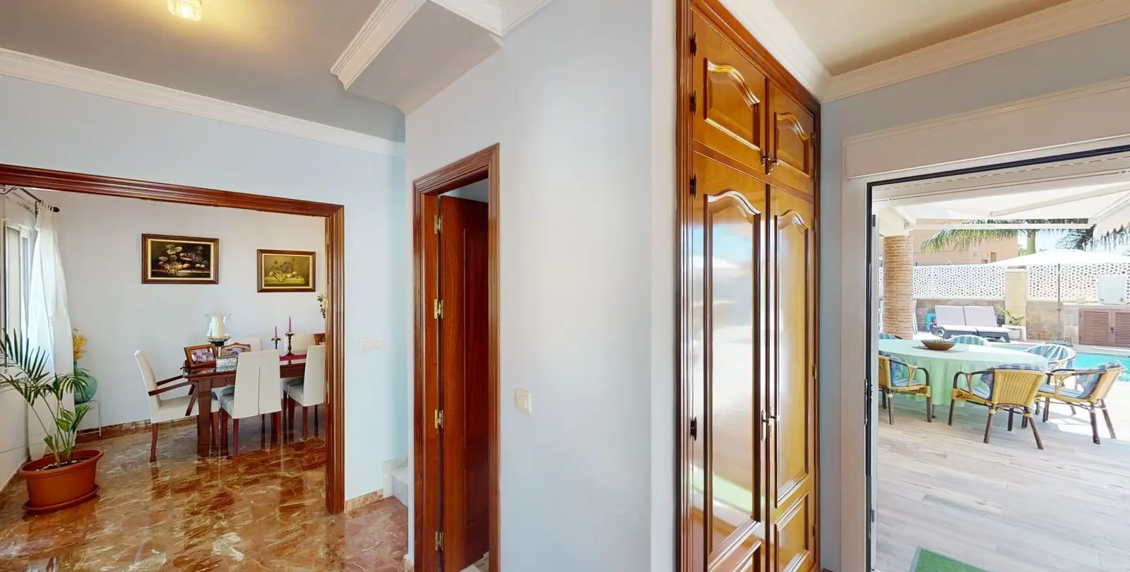 Продажа дома на две семьи в Torre del Mar 5