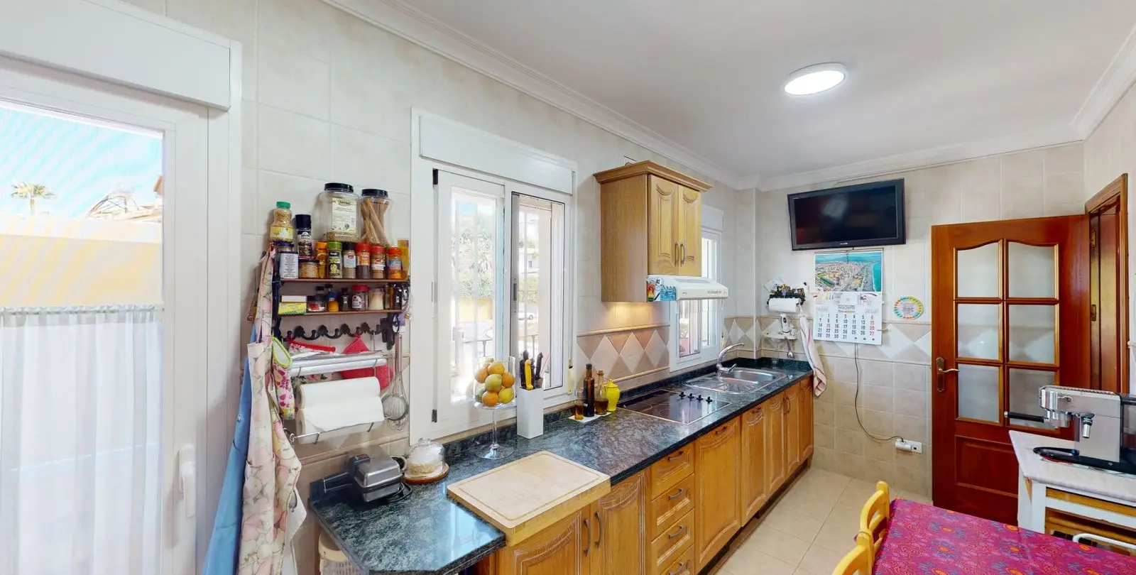 Продажа дома на две семьи в Torre del Mar 8