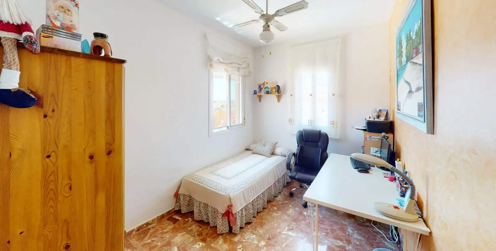 Продажа дома на две семьи в Torre del Mar 19
