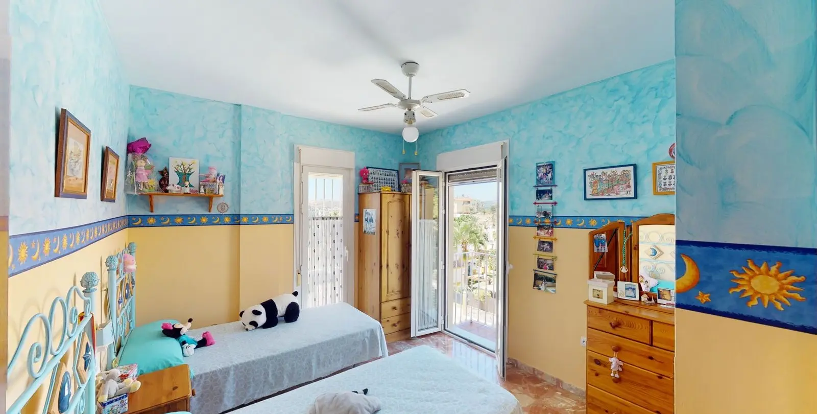 Продажа дома на две семьи в Torre del Mar 21