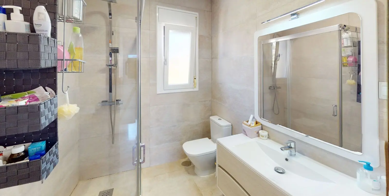 Продажа дома на две семьи в Torre del Mar 23
