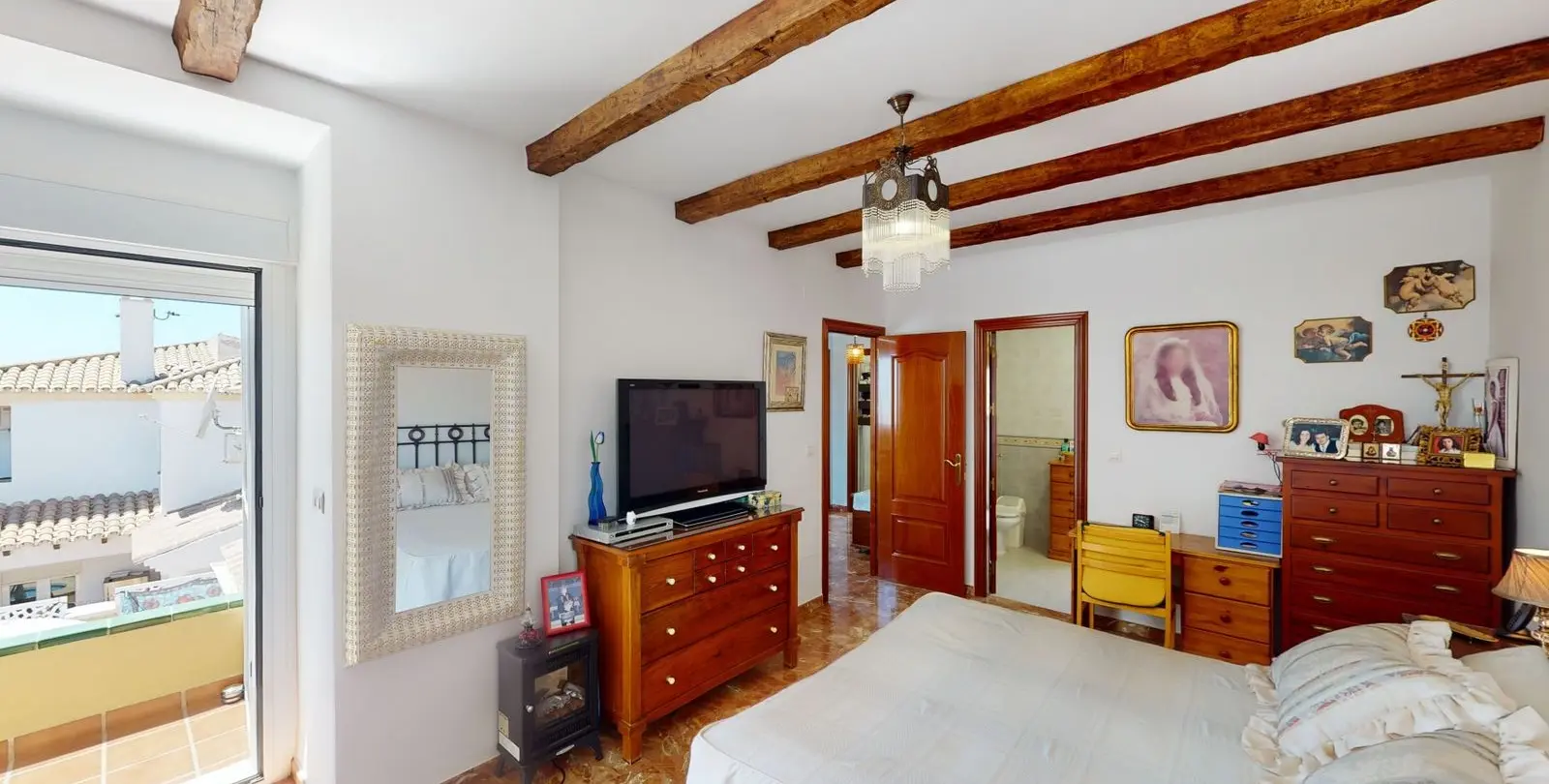 Продажа дома на две семьи в Torre del Mar 26