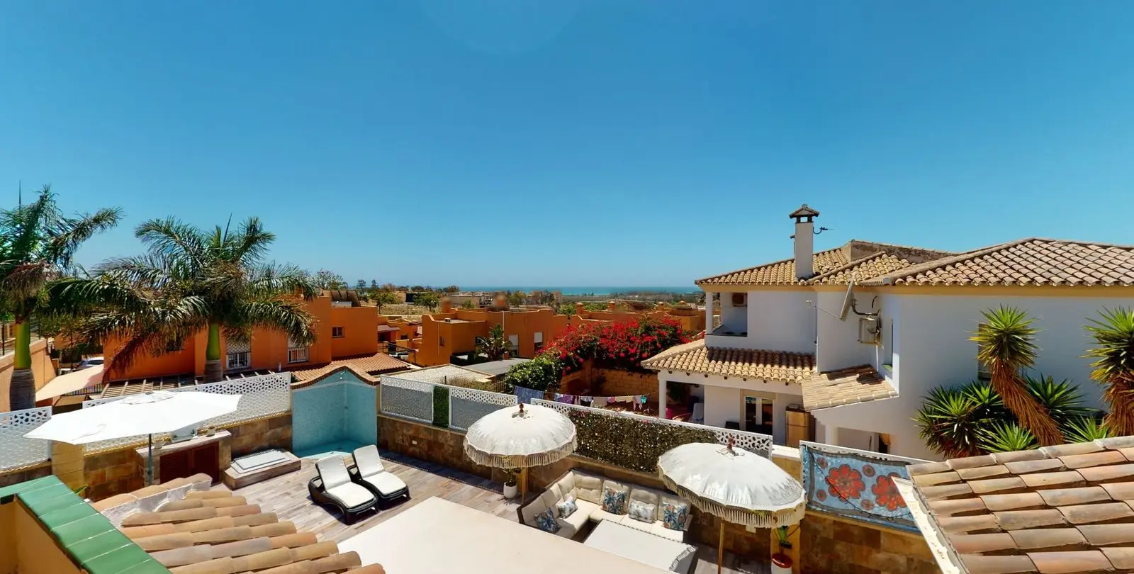 Продажа дома на две семьи в Torre del Mar 28