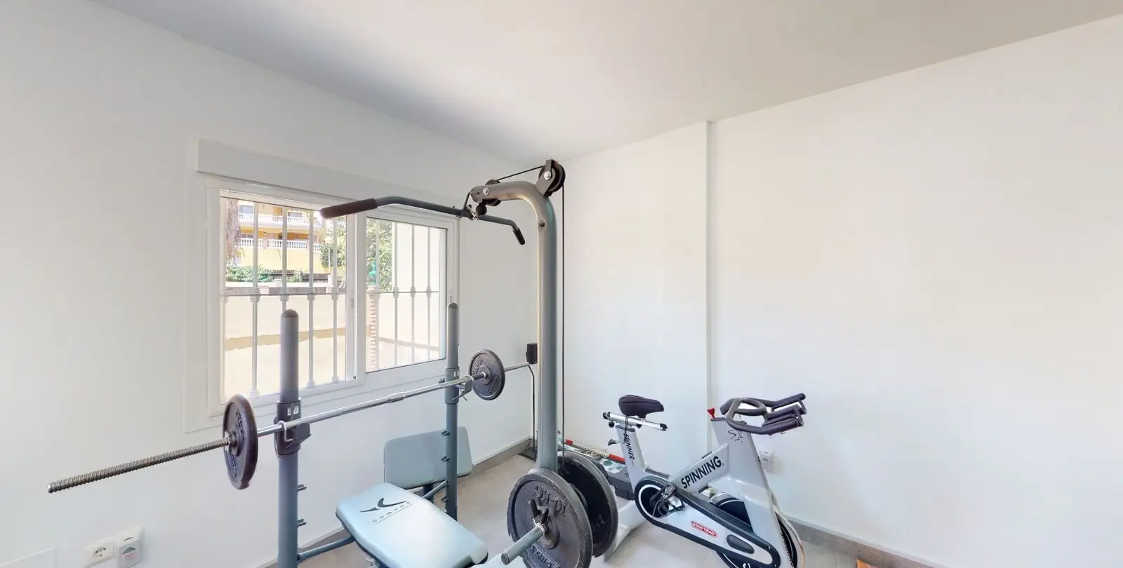 Продажа дома на две семьи в Torre del Mar 37