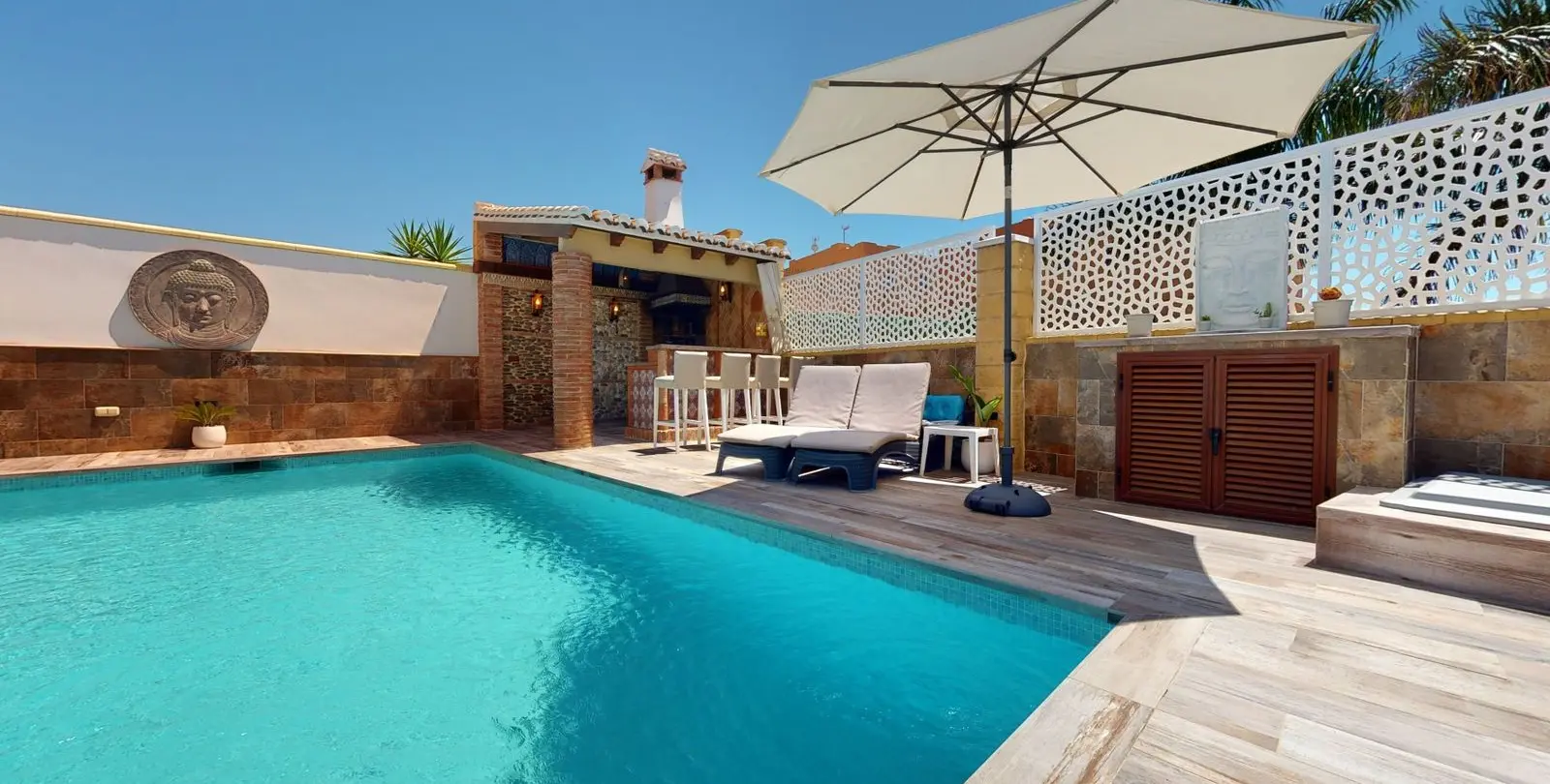Продажа дома на две семьи в Torre del Mar 46