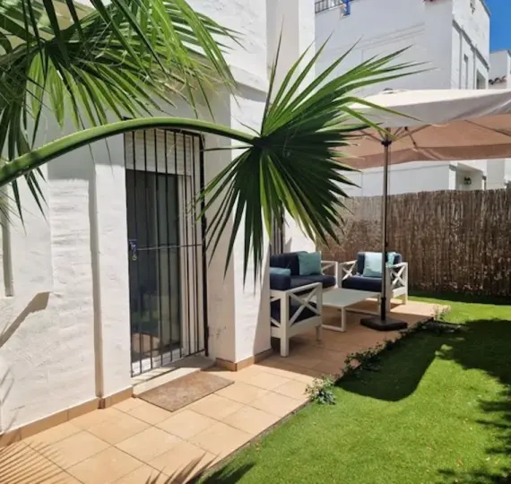 Продажа таунхауса в Nueva Andalucía