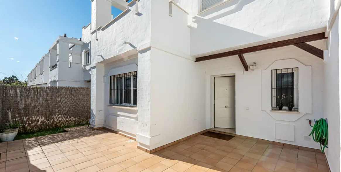 Продажа таунхауса в Nueva Andalucía 19