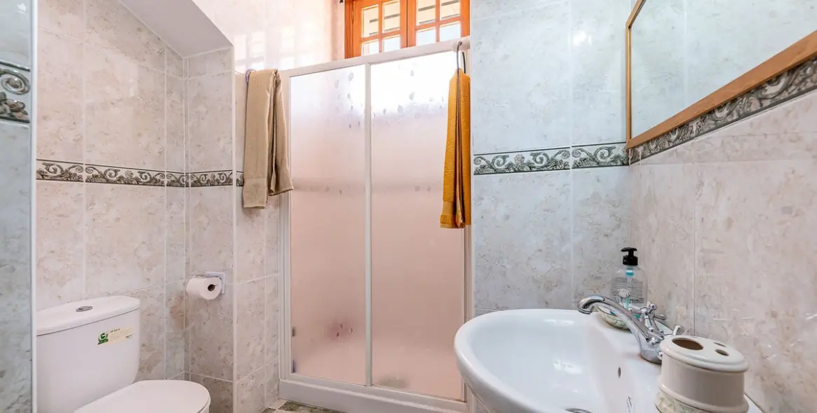 Sale of townhouse in Benalmadena 32