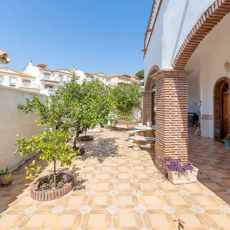 Sale of townhouse in Benalmadena