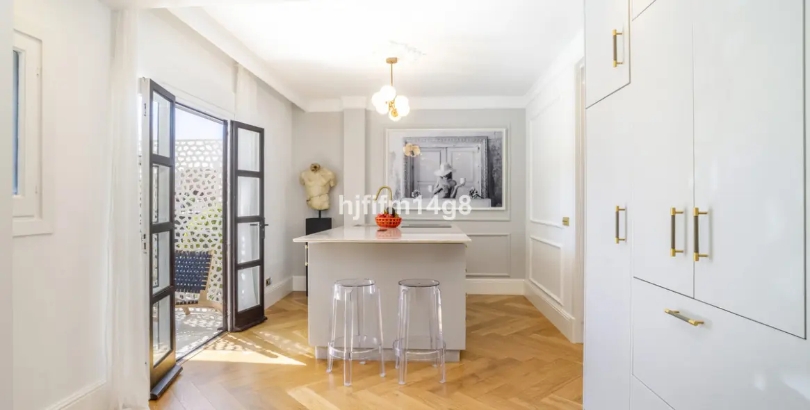 Продажа апартаментов на первом этаже в Nueva Andalucía 8