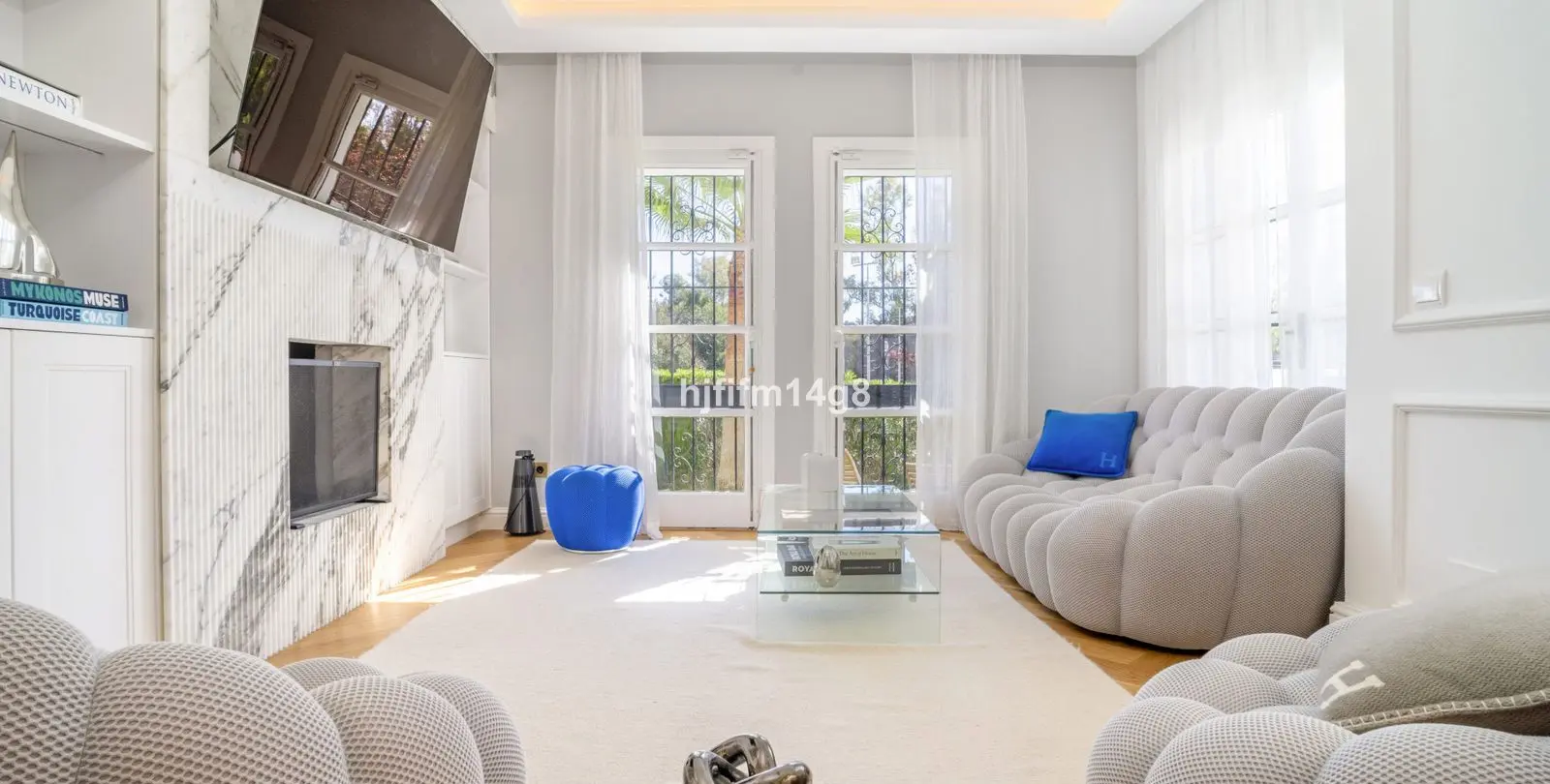 Sale of ground floor apartment in Nueva Andalucía 6